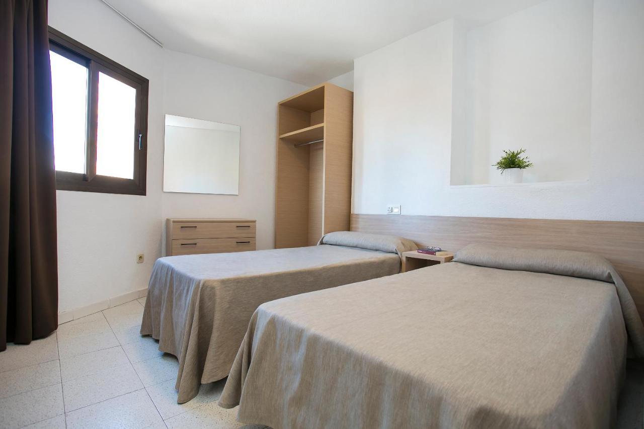Apartamentos Amalia By Mc Benidorm Bagian luar foto